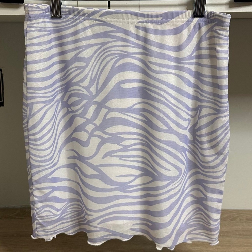 Zebra Mesh Mini‎ Skirt Women Medium Lavender White